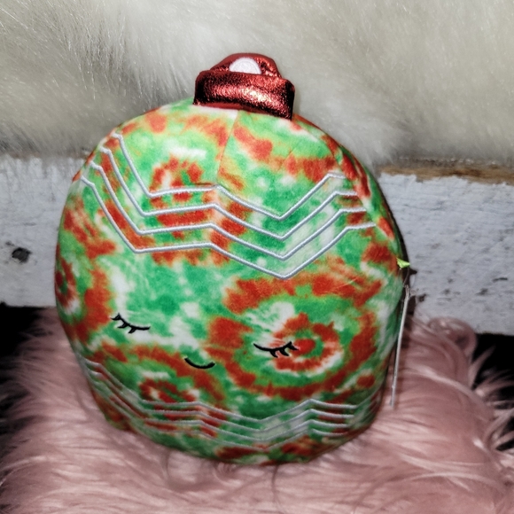 Squishmallow 10” Kinara Christmas Ornament Red Green Tie Dye Holiday New W/ Tags - Picture 7 of 13